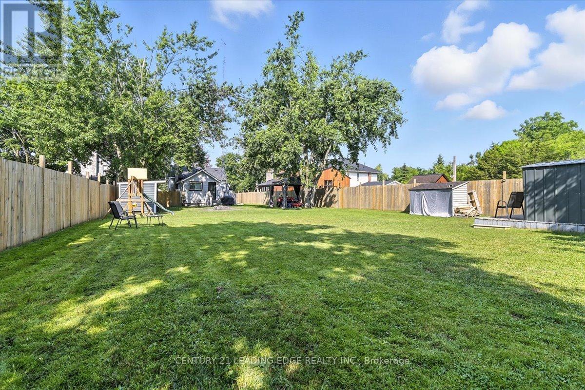 40 St Patrick Street, Kawartha Lakes (Lindsay), Ontario  K9V 1R2 - Photo 43 - X12303109