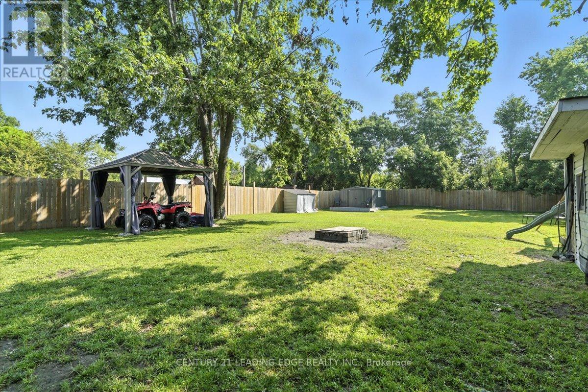 40 St Patrick Street, Kawartha Lakes (Lindsay), Ontario  K9V 1R2 - Photo 46 - X12303109