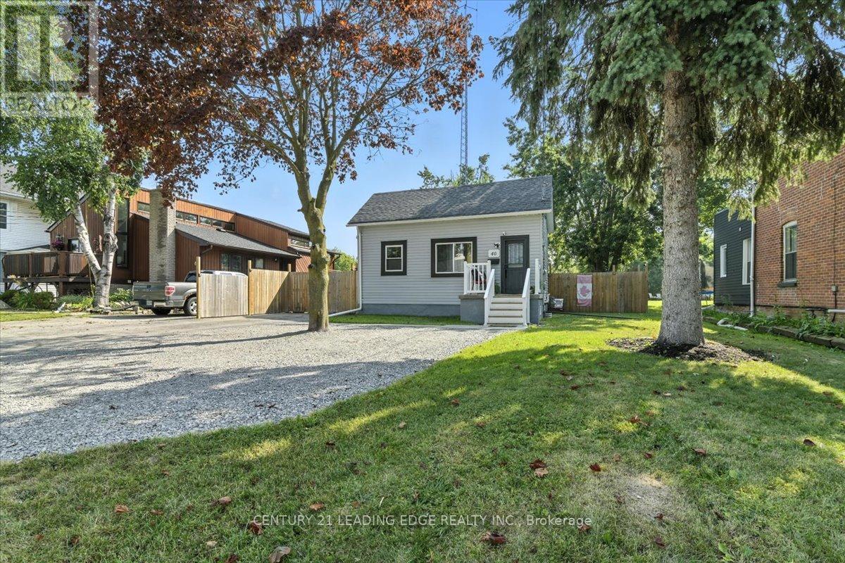 40 St Patrick Street, Kawartha Lakes (Lindsay), Ontario  K9V 1R2 - Photo 5 - X12303109