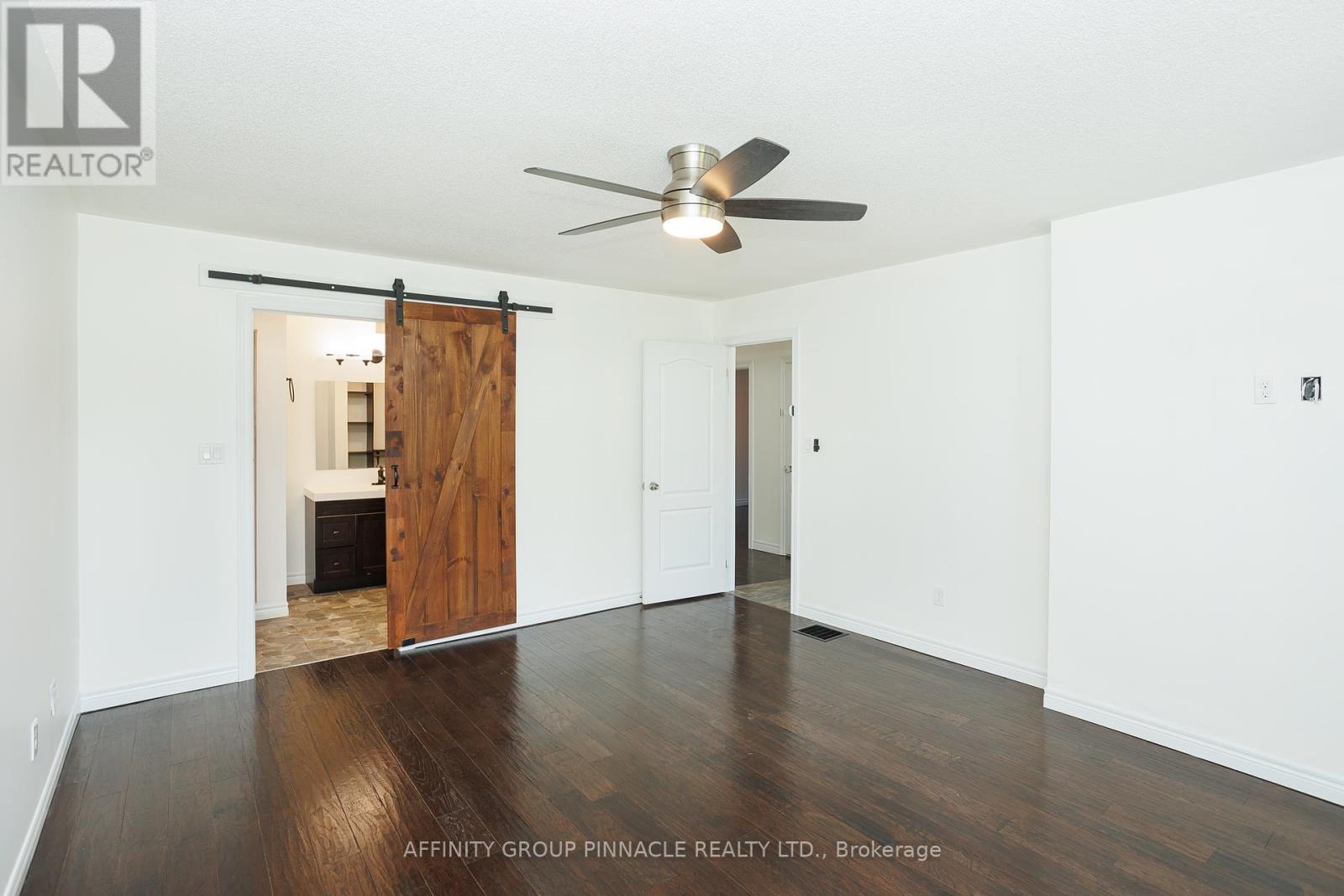 103 Cook Street, Kawartha Lakes (Lindsay), Ontario  K9V 0K8 - Photo 16 - X12303319