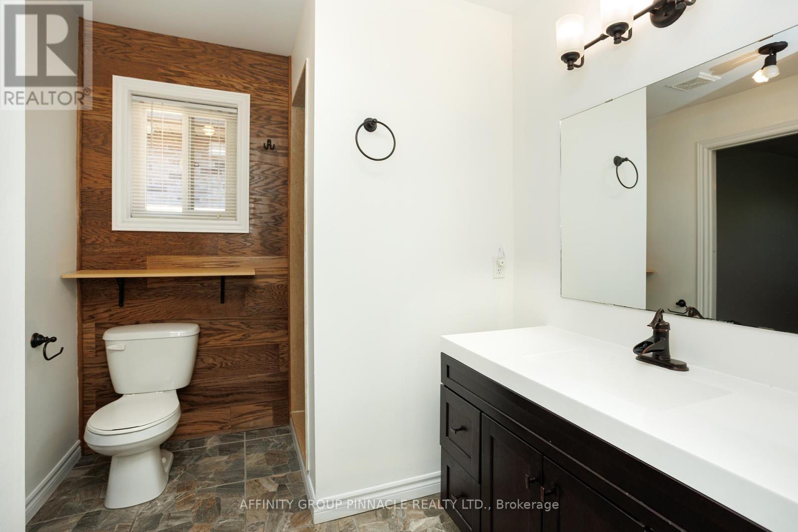 103 Cook Street, Kawartha Lakes (Lindsay), Ontario  K9V 0K8 - Photo 19 - X12303319