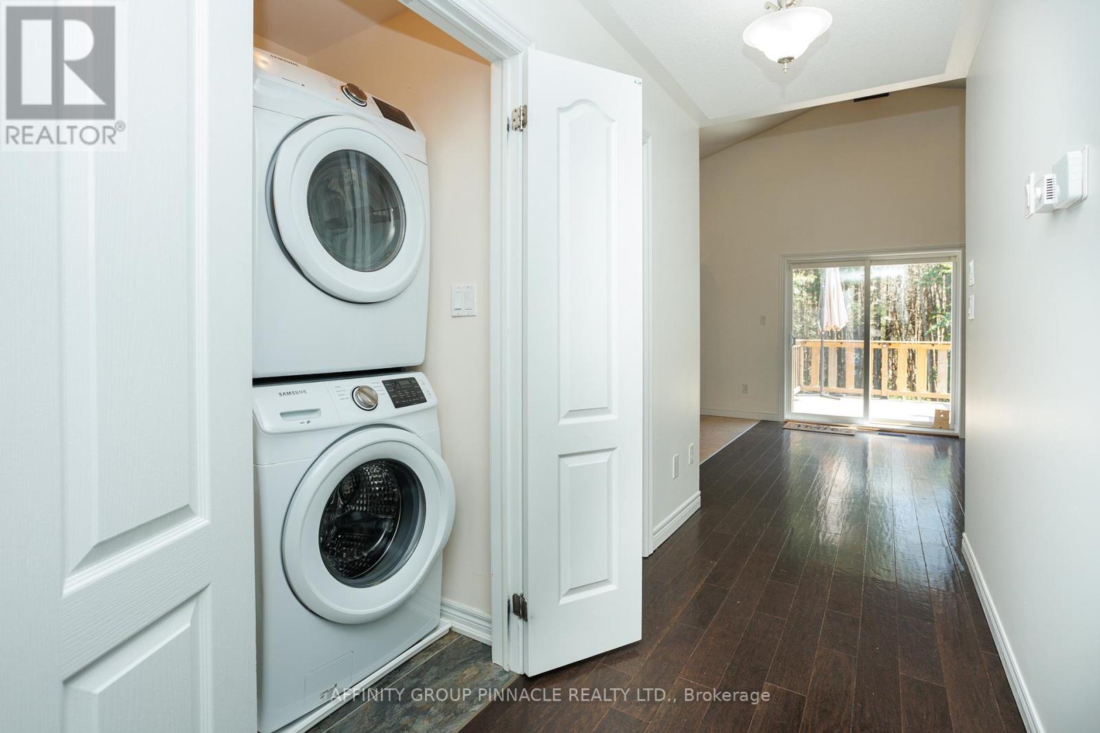 103 Cook Street, Kawartha Lakes (Lindsay), Ontario  K9V 0K8 - Photo 21 - X12303319