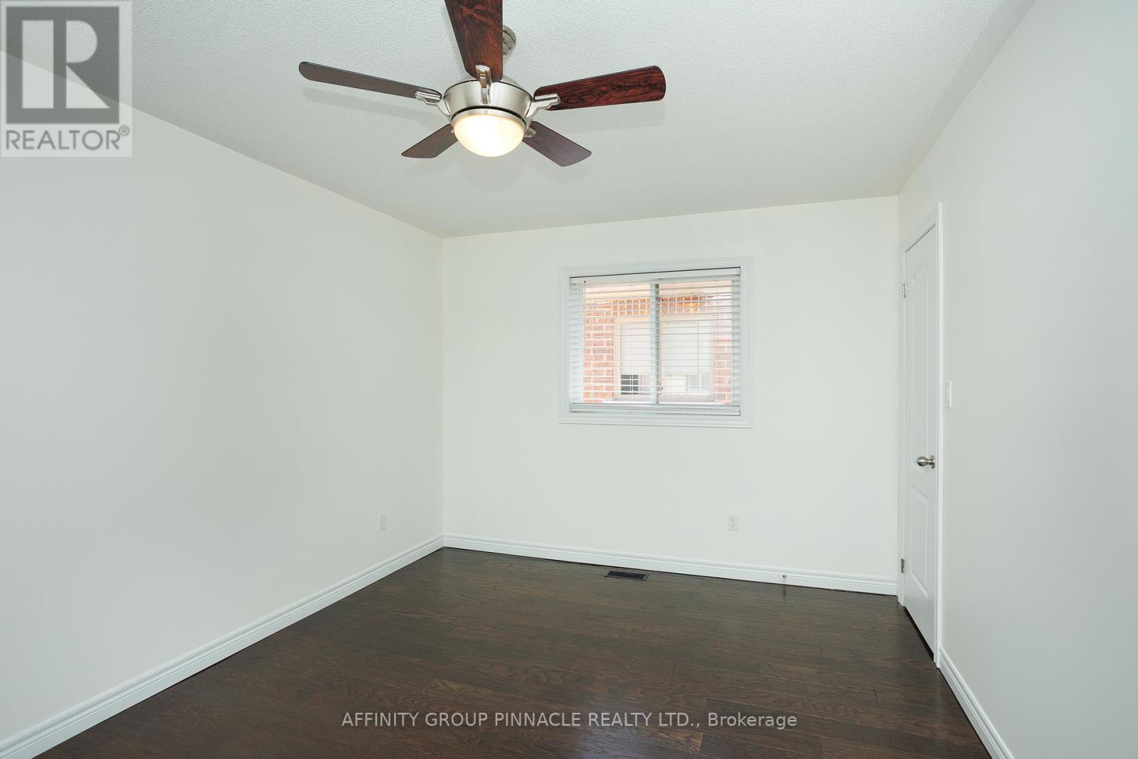 103 Cook Street, Kawartha Lakes (Lindsay), Ontario  K9V 0K8 - Photo 22 - X12303319