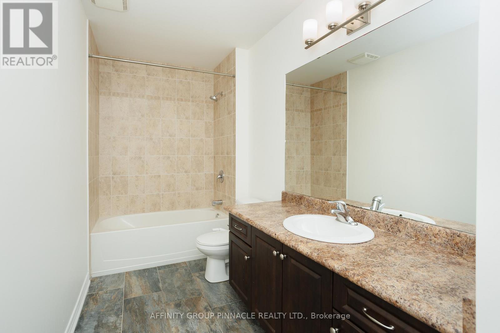 103 Cook Street, Kawartha Lakes (Lindsay), Ontario  K9V 0K8 - Photo 25 - X12303319