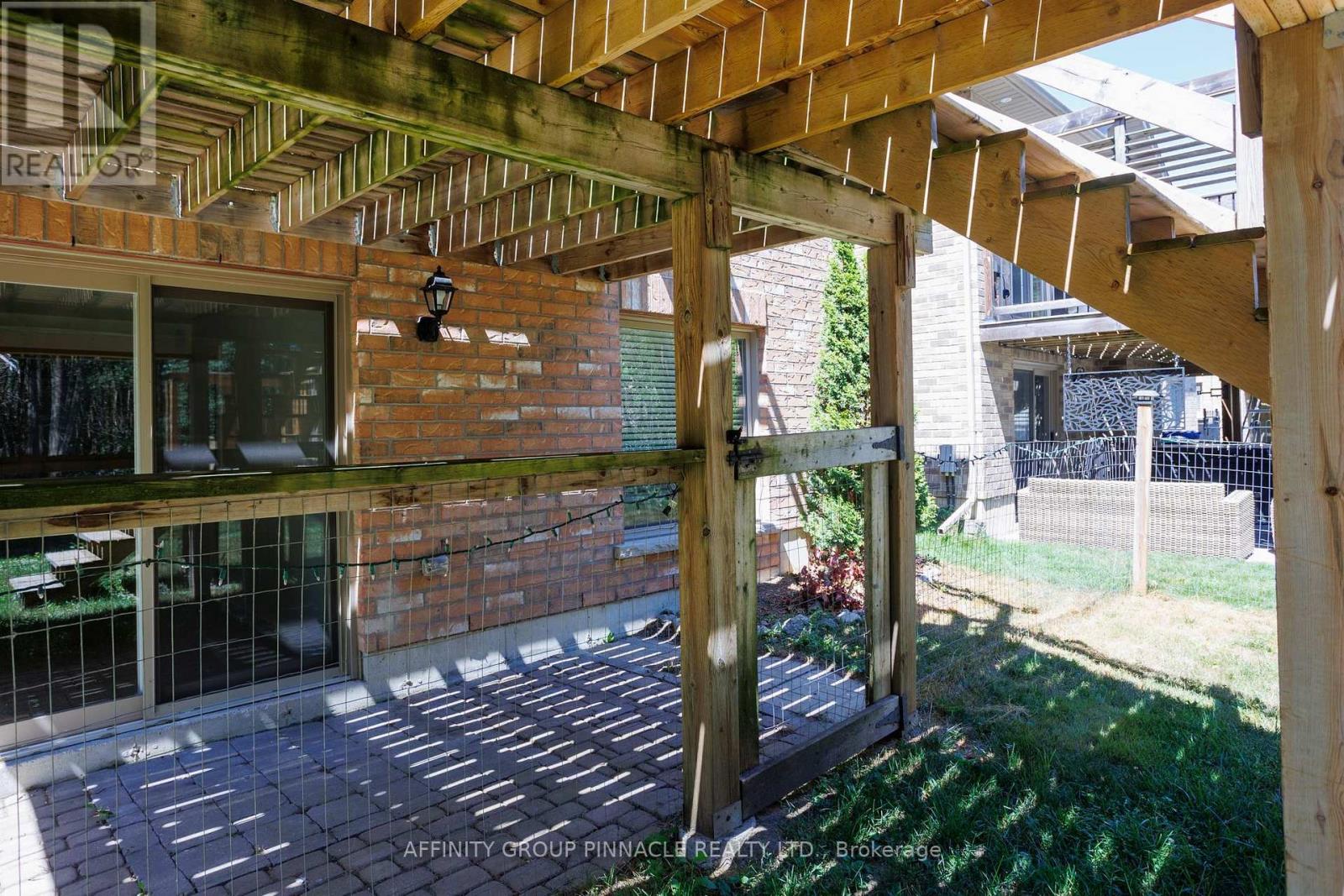 103 Cook Street, Kawartha Lakes (Lindsay), Ontario  K9V 0K8 - Photo 46 - X12303319