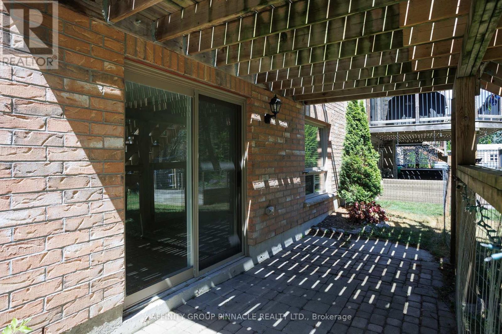 103 Cook Street, Kawartha Lakes (Lindsay), Ontario  K9V 0K8 - Photo 47 - X12303319