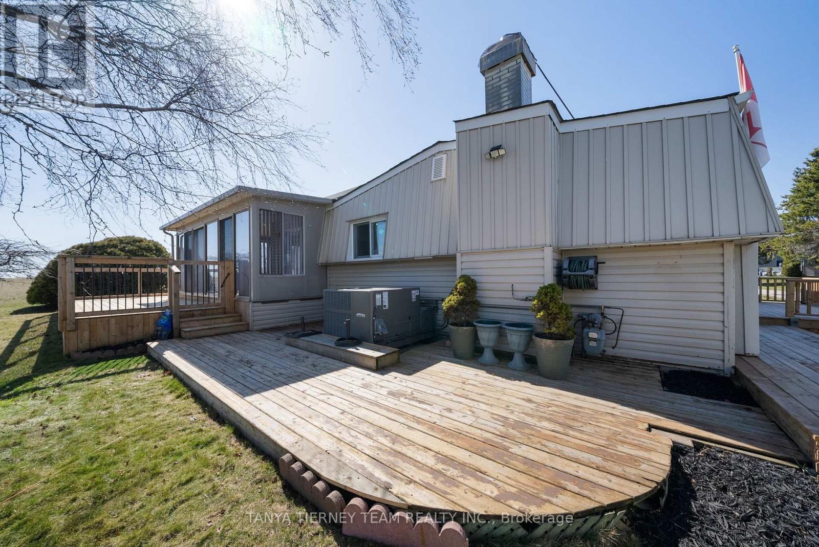 3 Bluffs Road, Clarington (Bowmanville), Ontario  L1B 1A3 - Photo 36 - E12303234