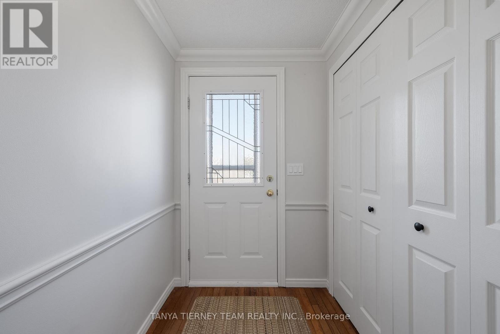 3 Bluffs Road, Clarington (Bowmanville), Ontario  L1B 1A3 - Photo 4 - E12303234