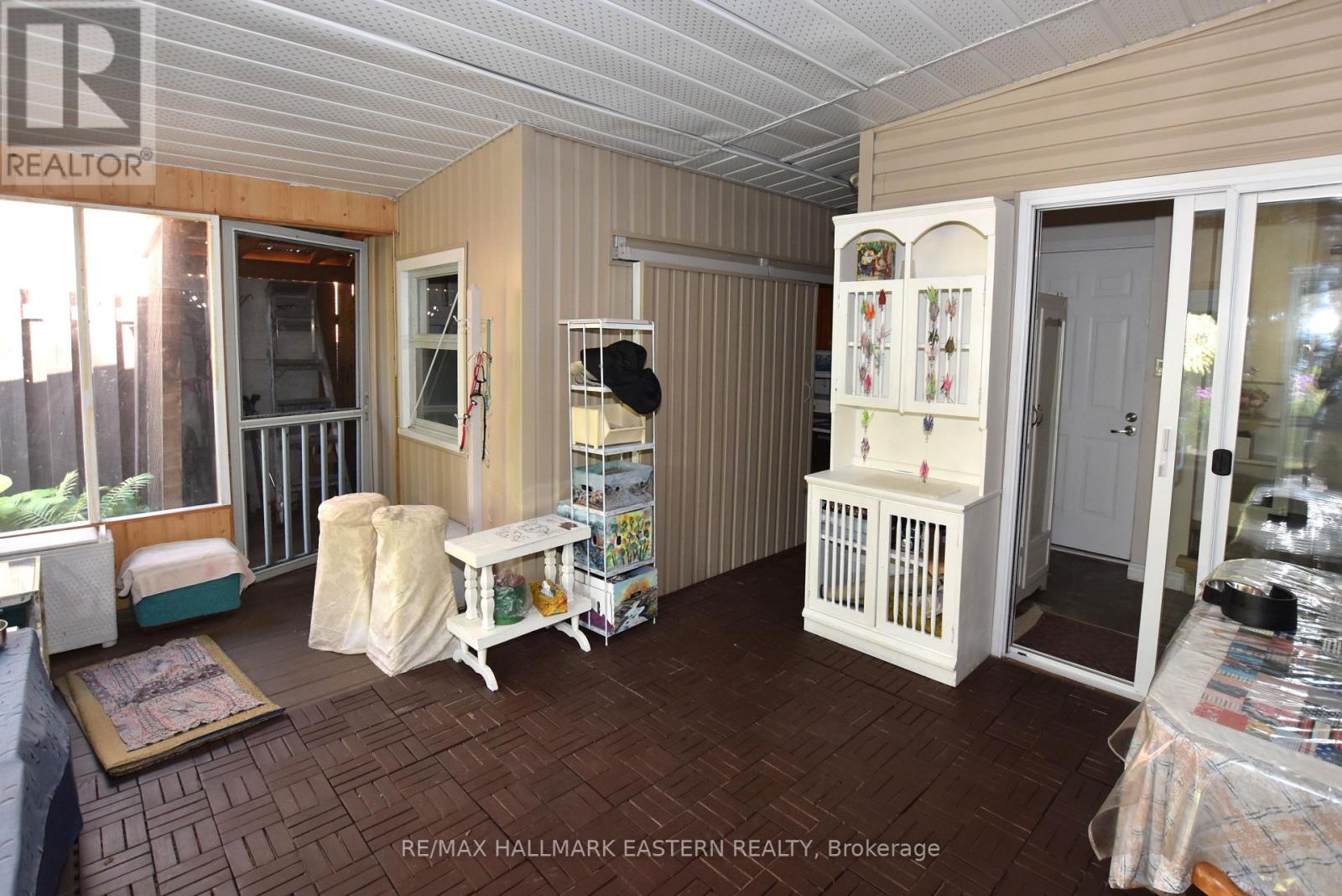276 Greenlawn Avenue, Peterborough North (South), Ontario  K9H 5K8 - Photo 18 - X12303620