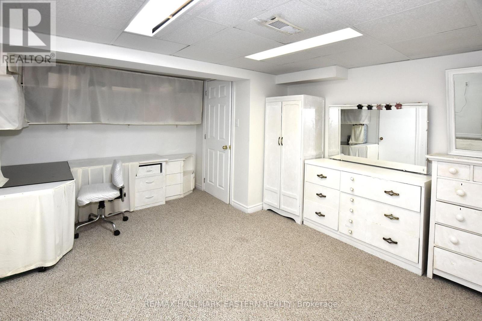 276 Greenlawn Avenue, Peterborough North (South), Ontario  K9H 5K8 - Photo 26 - X12303620