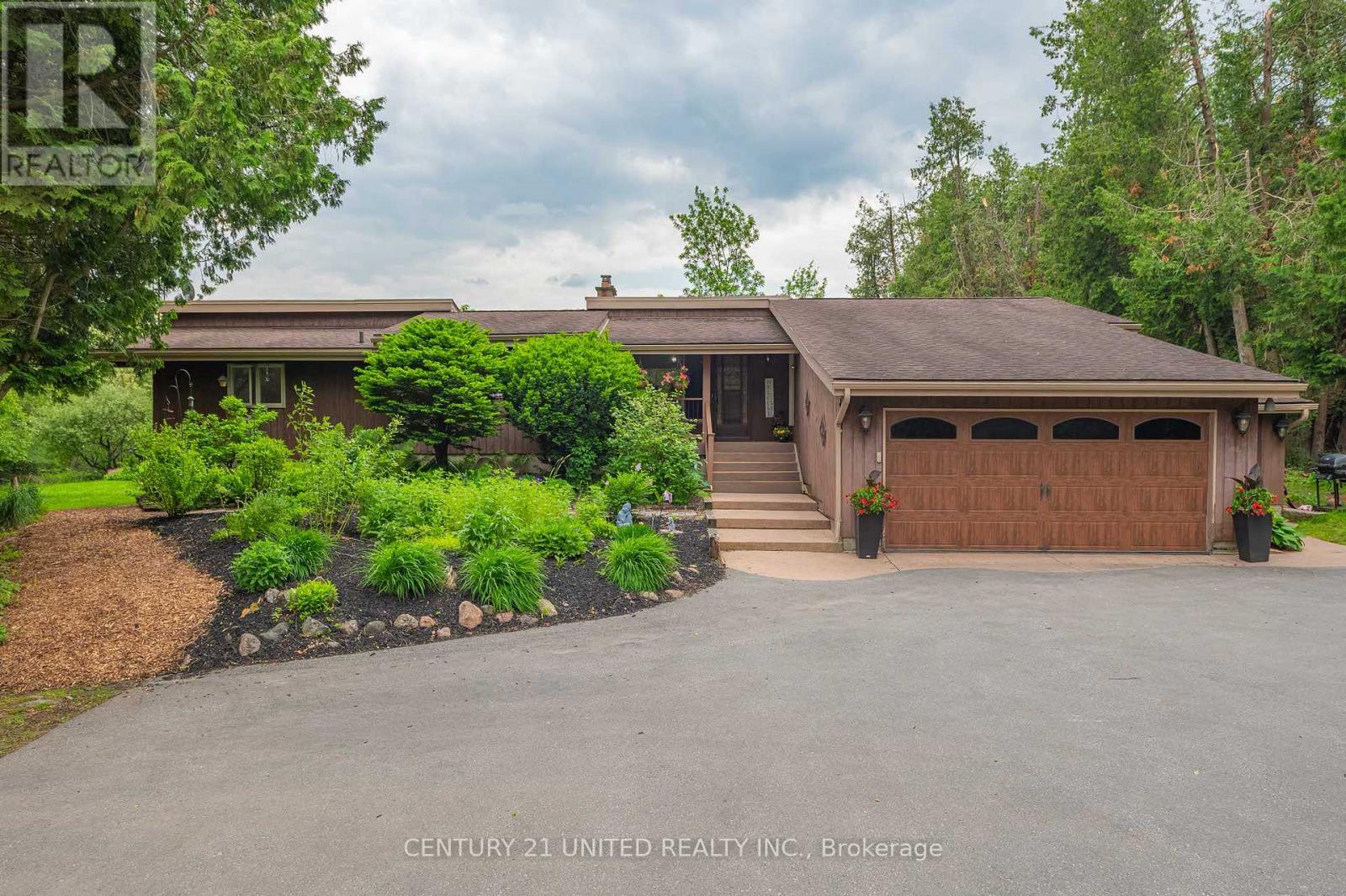 1487 Stewart Line, Cavan Monaghan (Cavan Twp), Ontario  L0A 1C0 - Photo 3 - X12303692