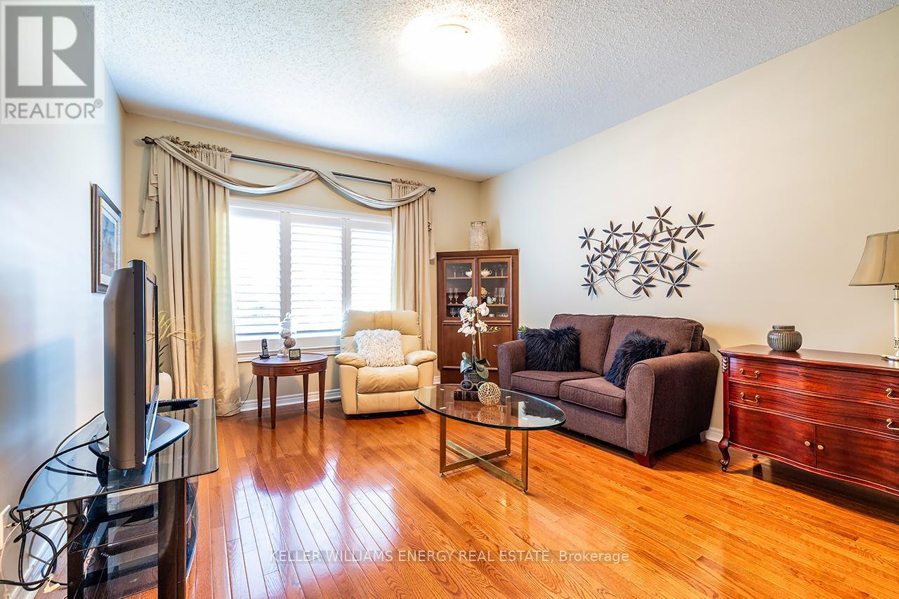 16 Kissingbridge Lane, Clarington (Newcastle), Ontario  L1B 0B2 - Photo 27 - E12304092