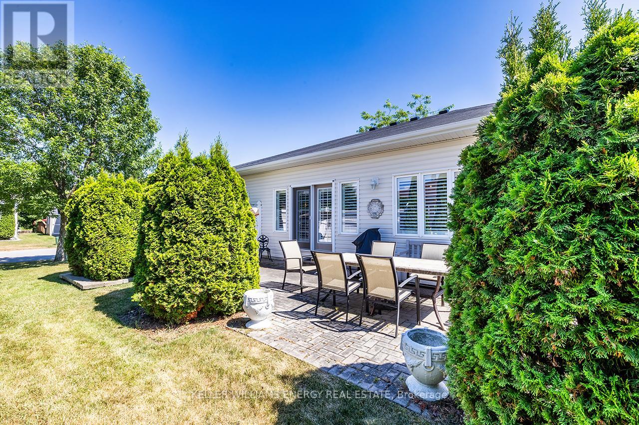 16 Kissingbridge Lane, Clarington (Newcastle), Ontario  L1B 0B2 - Photo 40 - E12304092