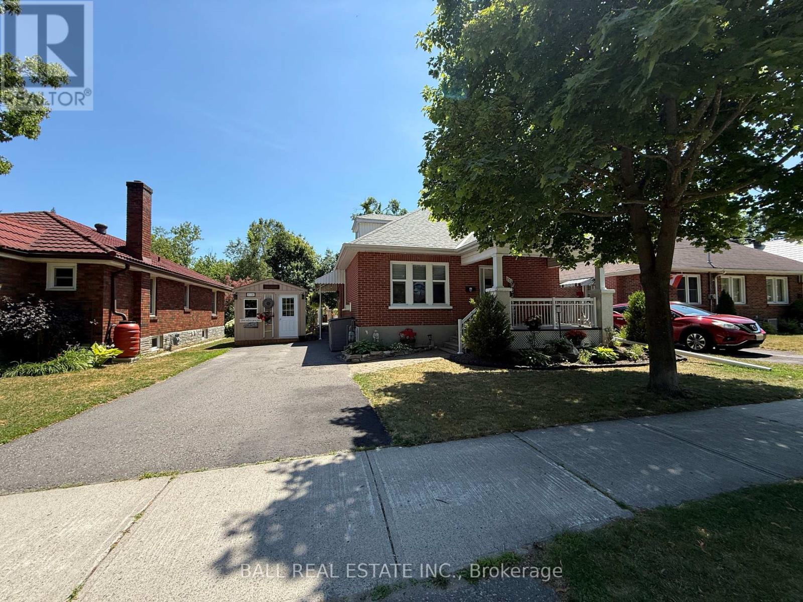 251 King George Street, Peterborough South (West), Ontario  K9J 1R7 - Photo 9 - X12304206