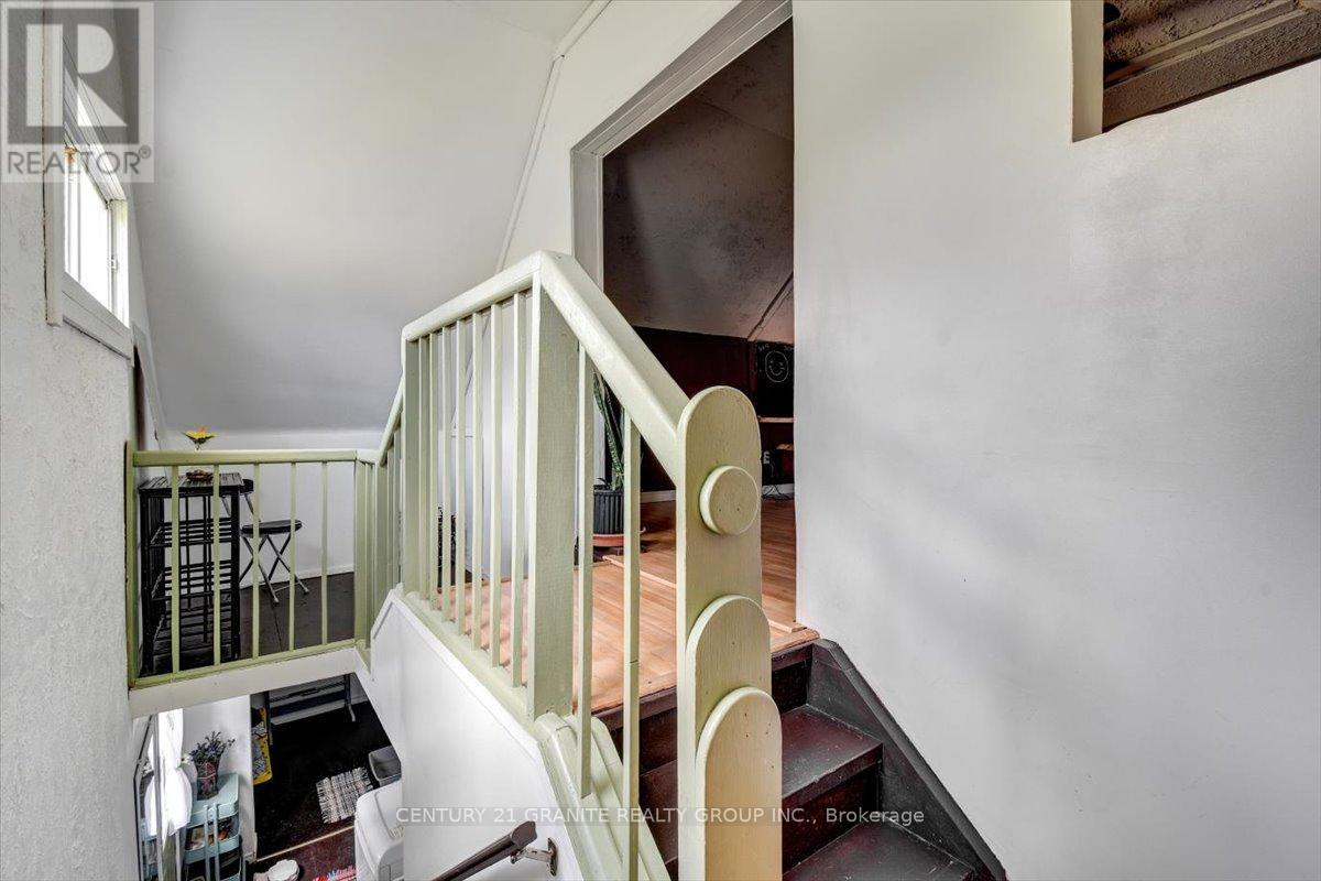 710 Rose Island Road, North Kawartha, Ontario  K0L 1P0 - Photo 15 - X12304245