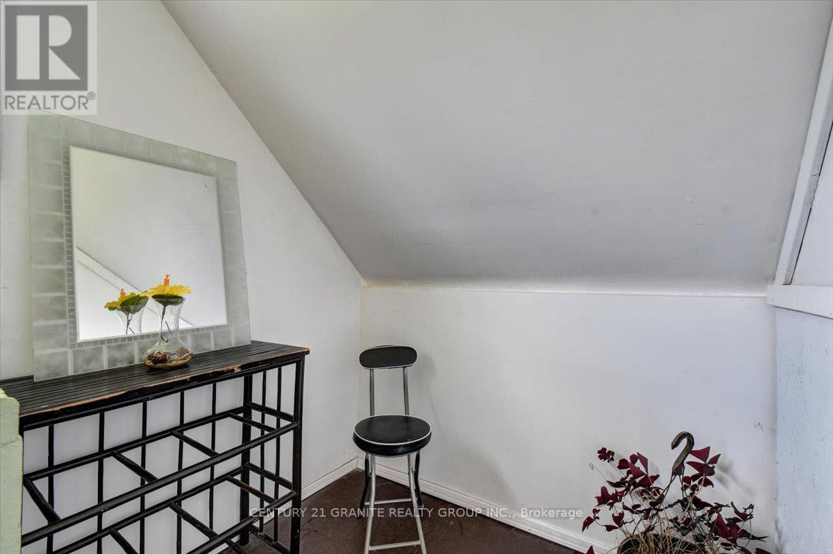 710 Rose Island Road, North Kawartha, Ontario  K0L 1P0 - Photo 21 - X12304245