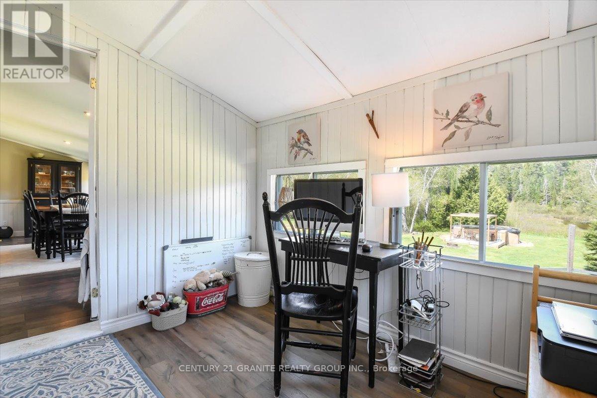 1522 Highway 127, Hastings Highlands (Mcclure Ward), Ontario  K0L 2K0 - Photo 20 - X12304263