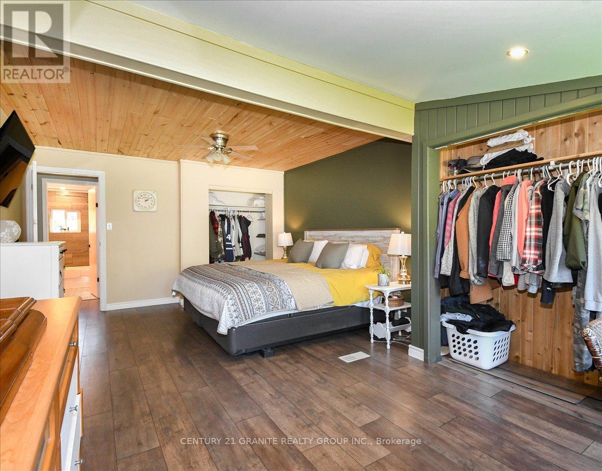 1522 Highway 127, Hastings Highlands (Mcclure Ward), Ontario  K0L 2K0 - Photo 23 - X12304263