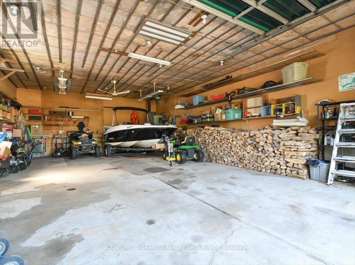 1522 Highway 127, Hastings Highlands (Mcclure Ward), Ontario  K0L 2K0 - Photo 32 - X12304263