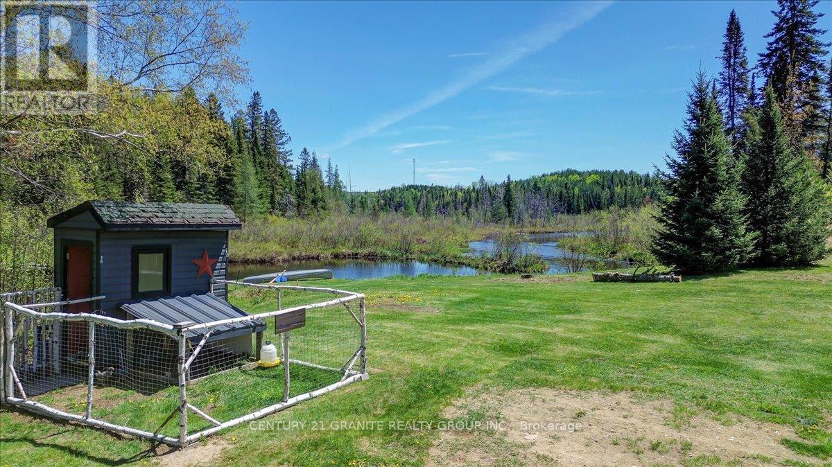 1522 Highway 127, Hastings Highlands (Mcclure Ward), Ontario  K0L 2K0 - Photo 39 - X12304263