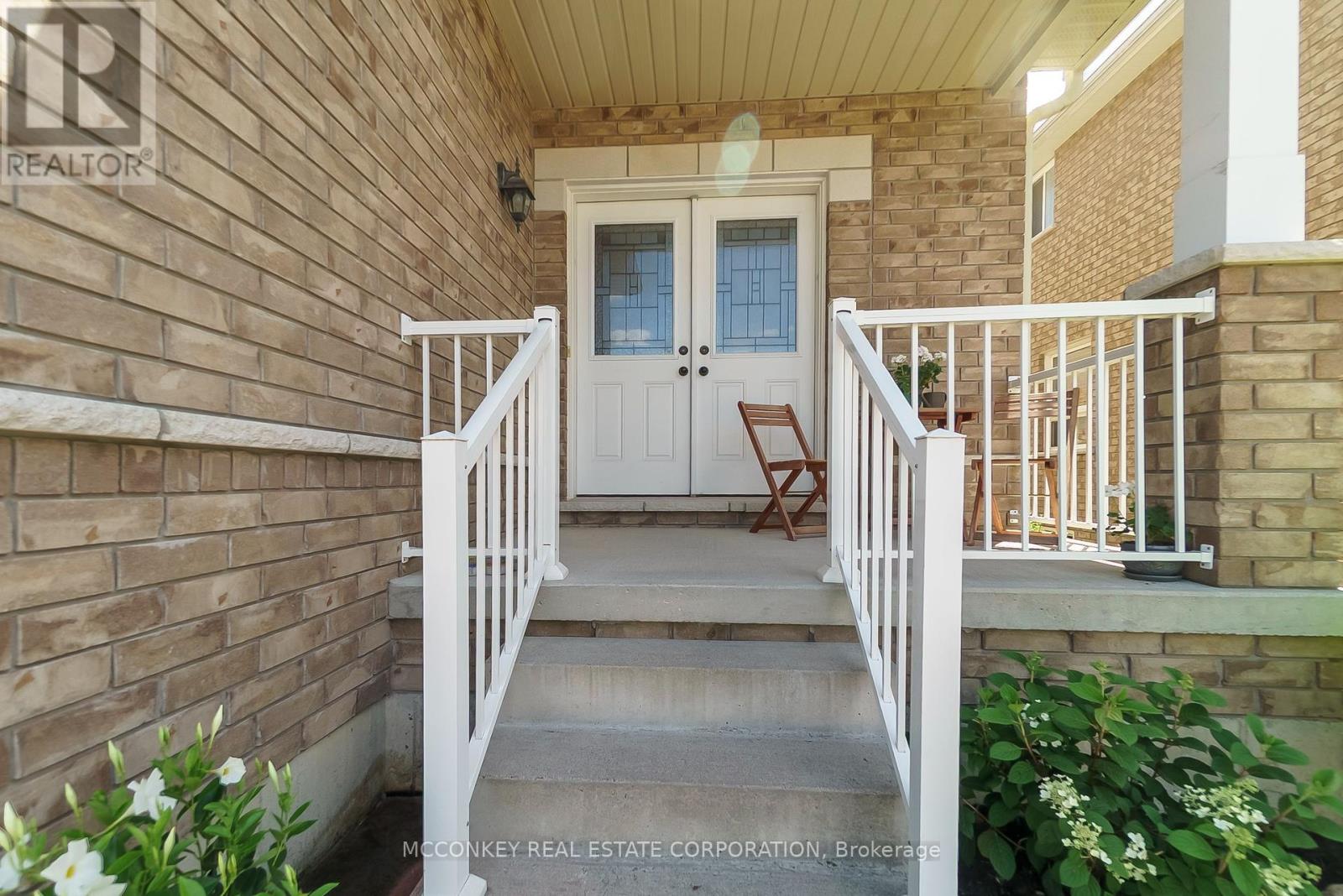 753 Hargrove Trail, Peterborough East (South), Ontario  K9L 0A9 - Photo 4 - X12304308