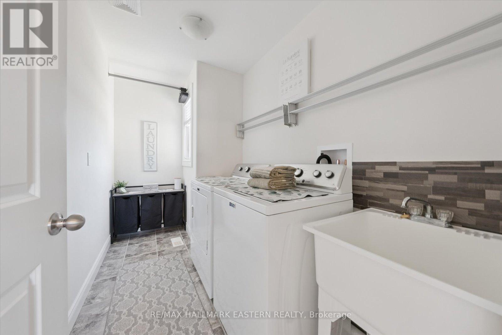 35 Summer Lane, Selwyn, Ontario  K9L 1K1 - Photo 30 - X12304373
