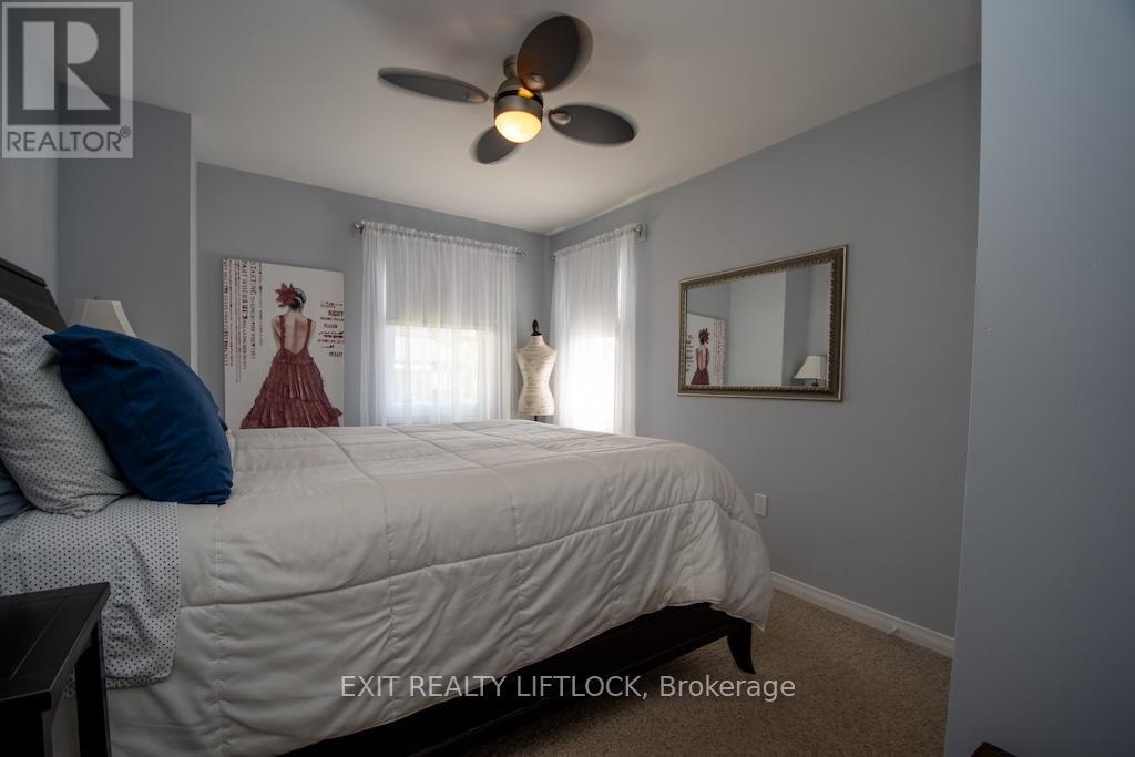 26 Victoria Avenue, Peterborough North (South), Ontario  K9H 4V7 - Photo 16 - X12304473
