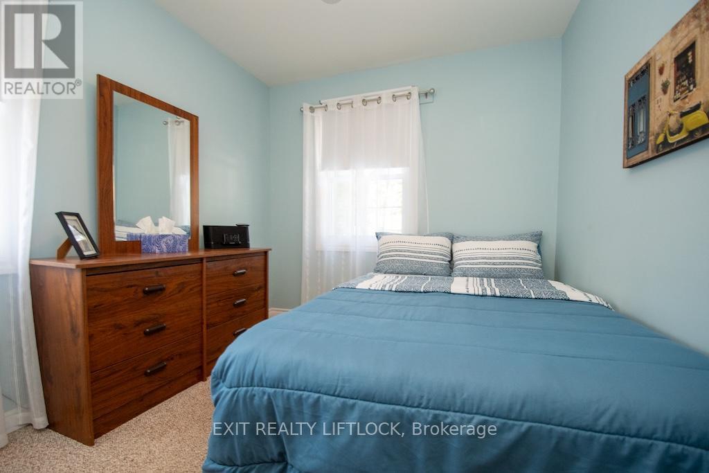 26 Victoria Avenue, Peterborough North (South), Ontario  K9H 4V7 - Photo 18 - X12304473