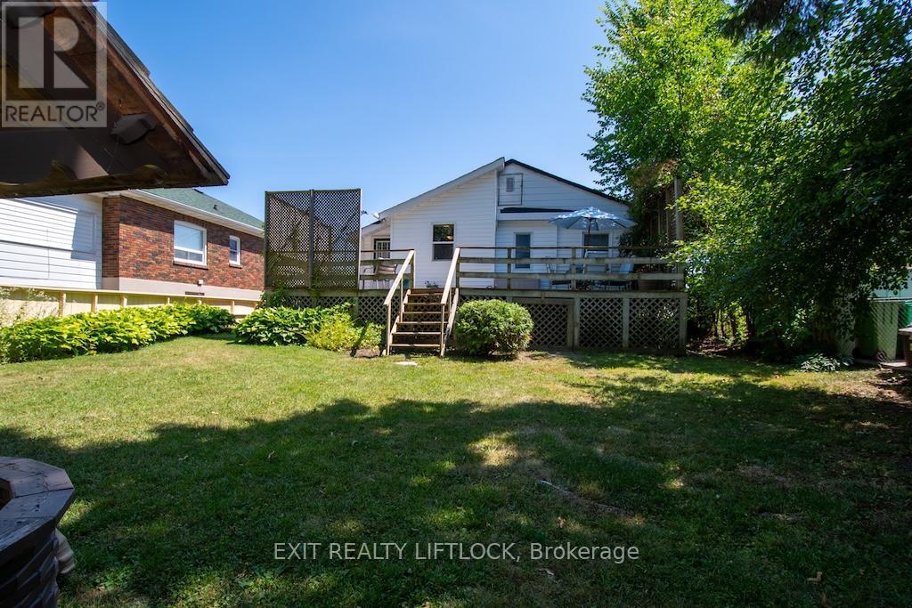 26 Victoria Avenue, Peterborough North (South), Ontario  K9H 4V7 - Photo 35 - X12304473
