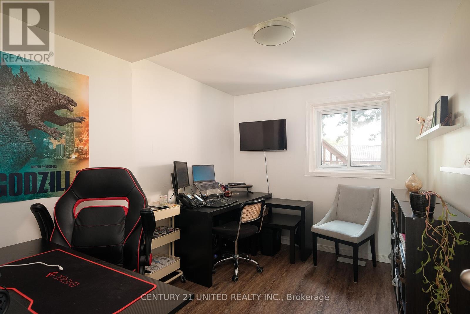 888 Sydenham Road, Peterborough South (East), Ontario  K9J 1K2 - Photo 24 - X12304711