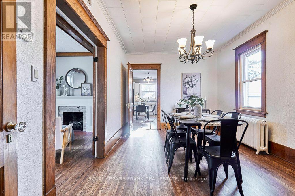 7 Adelaide Street N, Kawartha Lakes (Lindsay), Ontario  K9V 4K7 - Photo 11 - X12305131