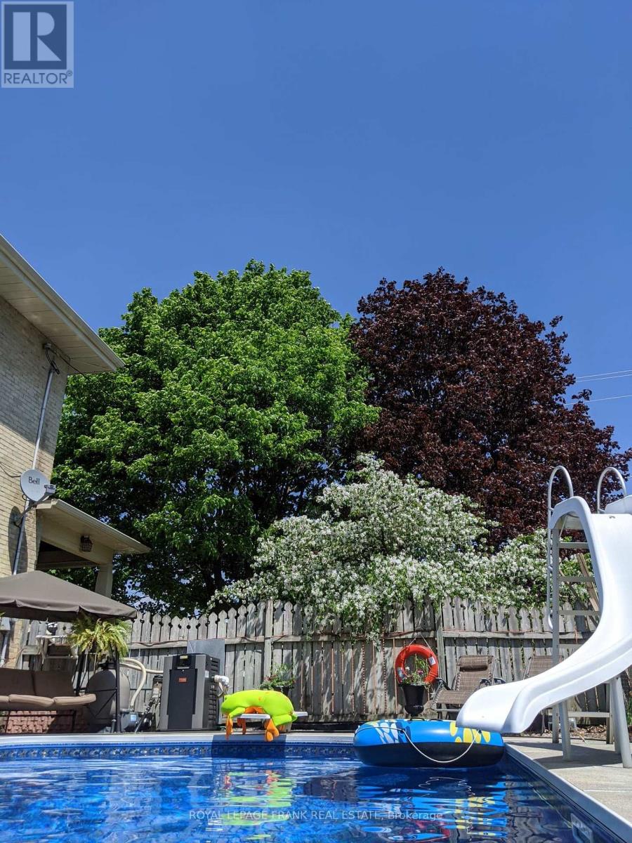 7 Adelaide Street N, Kawartha Lakes (Lindsay), Ontario  K9V 4K7 - Photo 44 - X12305131