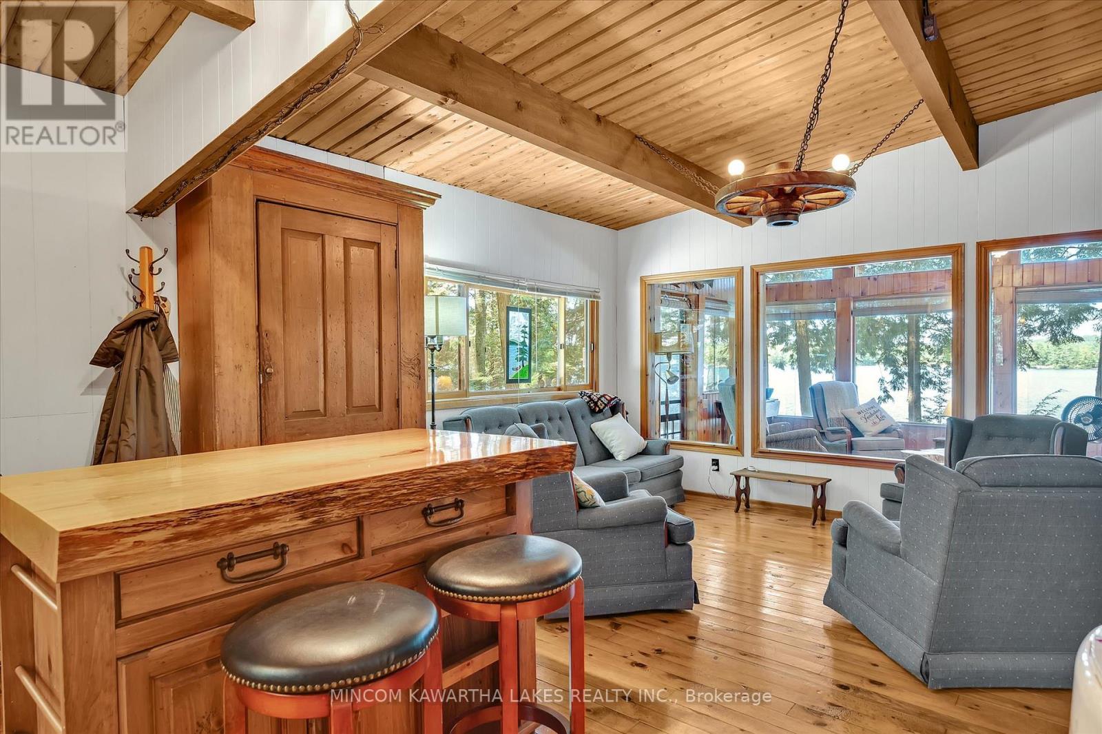 217 Pine Is Kosh Lk, Havelock-Belmont-Methuen, Ontario  K0L 2H0 - Photo 10 - X12305155