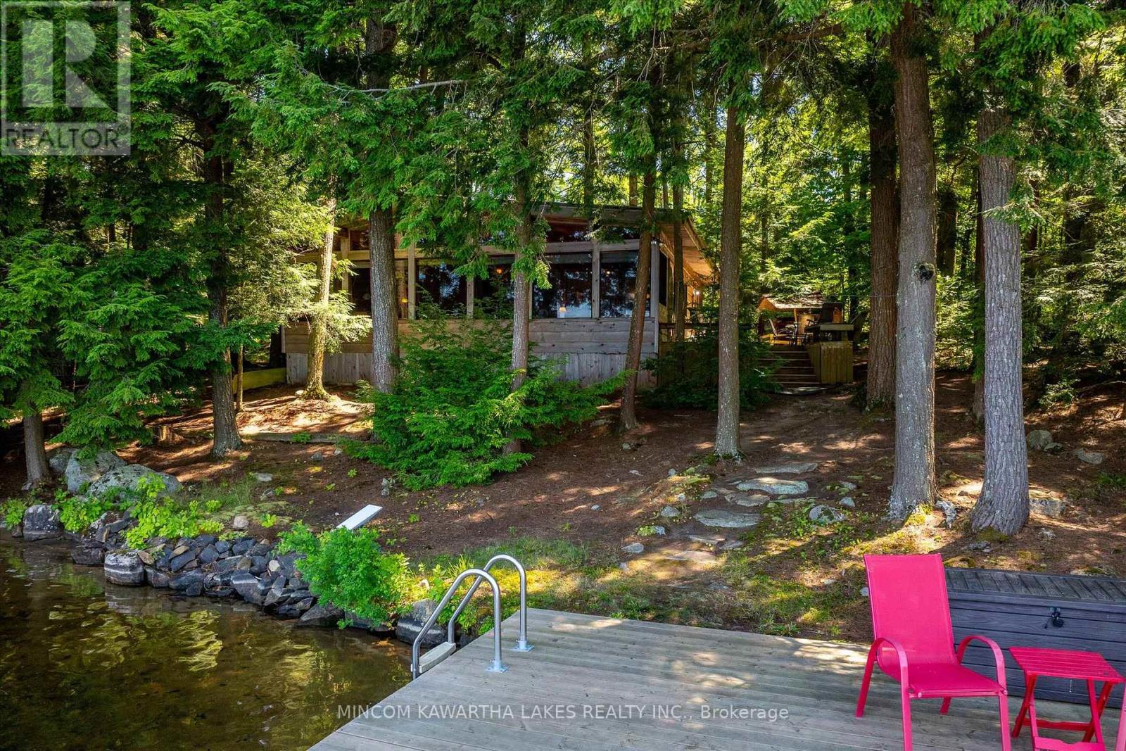 217 Pine Is Kosh Lk, Havelock-Belmont-Methuen, Ontario  K0L 2H0 - Photo 34 - X12305155