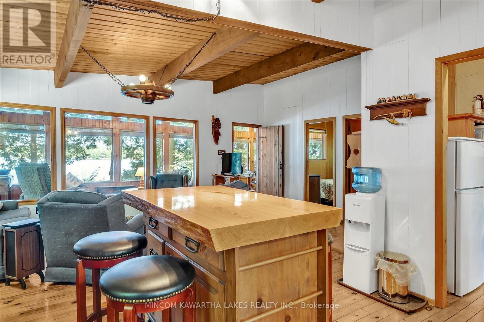 217 Pine Is Kosh Lk, Havelock-Belmont-Methuen, Ontario  K0L 2H0 - Photo 9 - X12305155