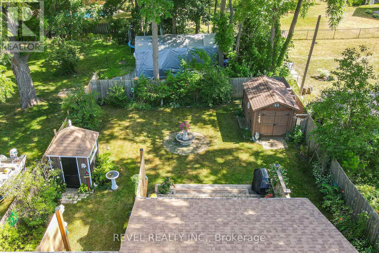 41 Russell Street E, Kawartha Lakes (Lindsay), Ontario  K9V 2A3 - Photo 37 - X12305162
