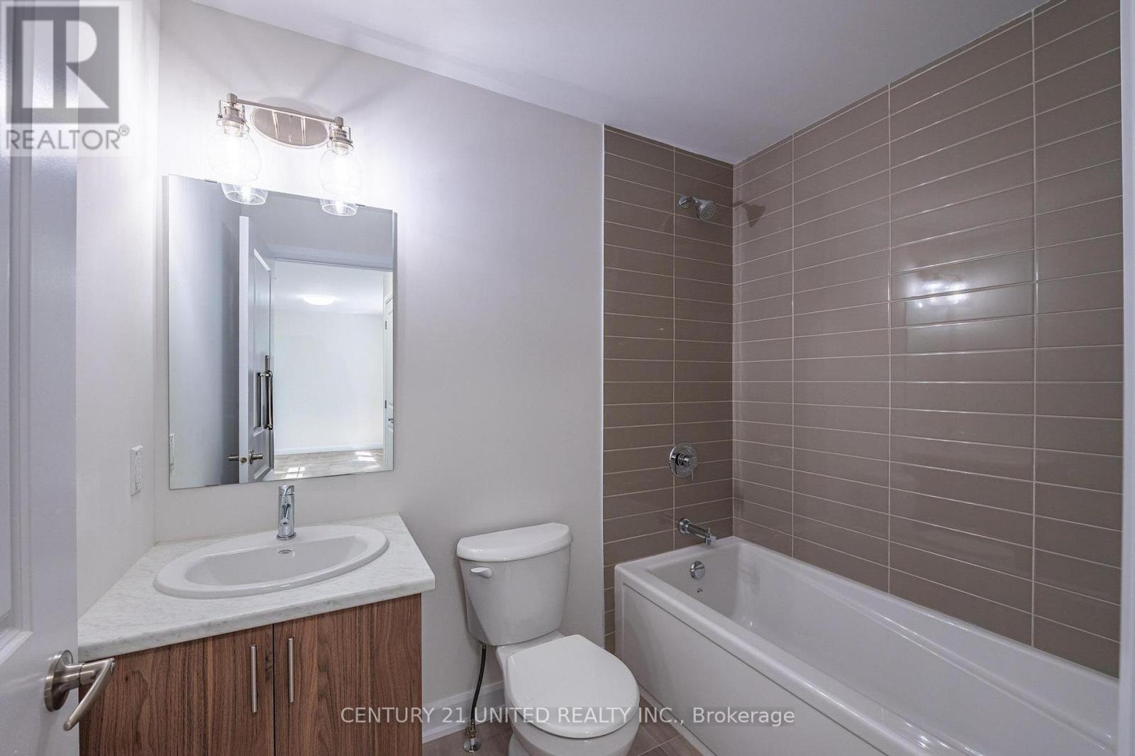 305 Mullighan Gardens, Peterborough North (North), Ontario  K9K 0G3 - Photo 19 - X12305359