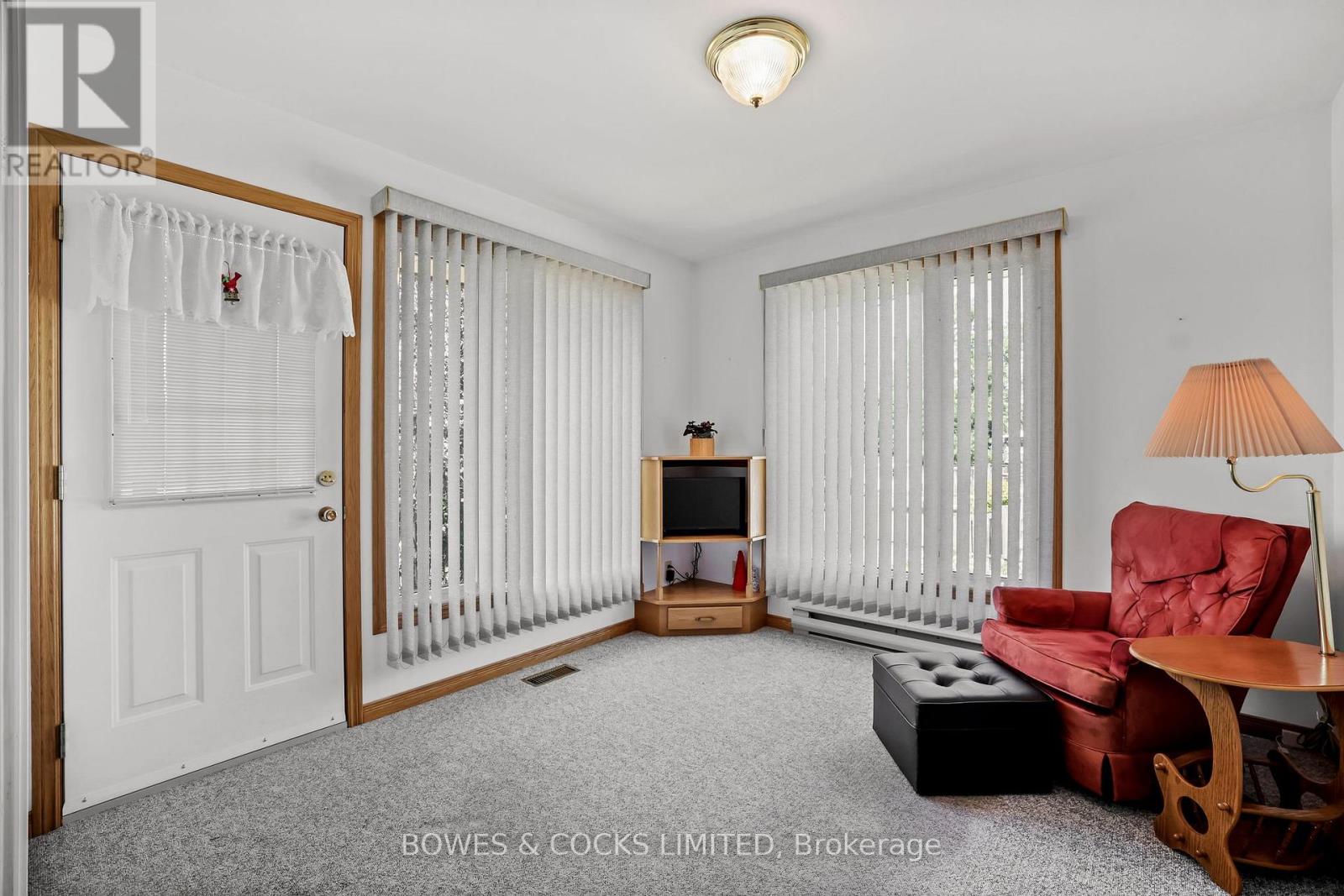 905 Glenholme Avenue, Peterborough North (South), Ontario  K9H 5M4 - Photo 24 - X12305621
