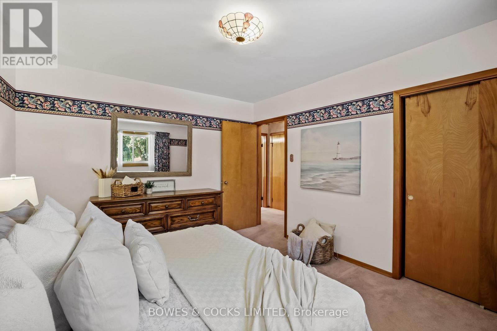 905 Glenholme Avenue, Peterborough North (South), Ontario  K9H 5M4 - Photo 27 - X12305621