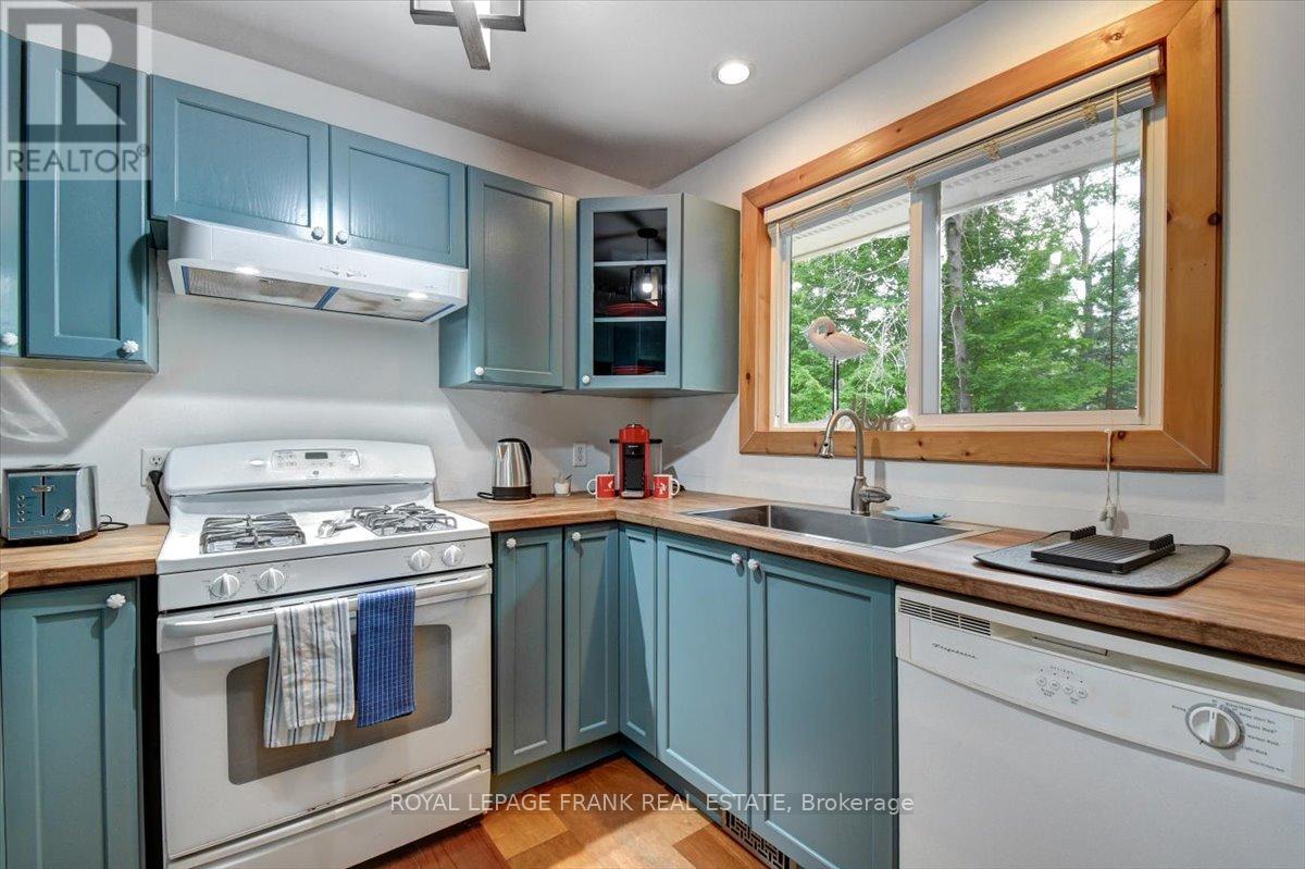 119 Mcfadden Road, North Kawartha, Ontario  K0L 1A0 - Photo 10 - X12305645