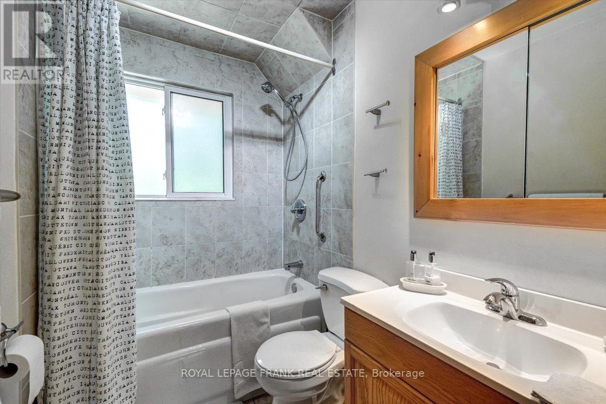 119 Mcfadden Road, North Kawartha, Ontario  K0L 1A0 - Photo 18 - X12305645