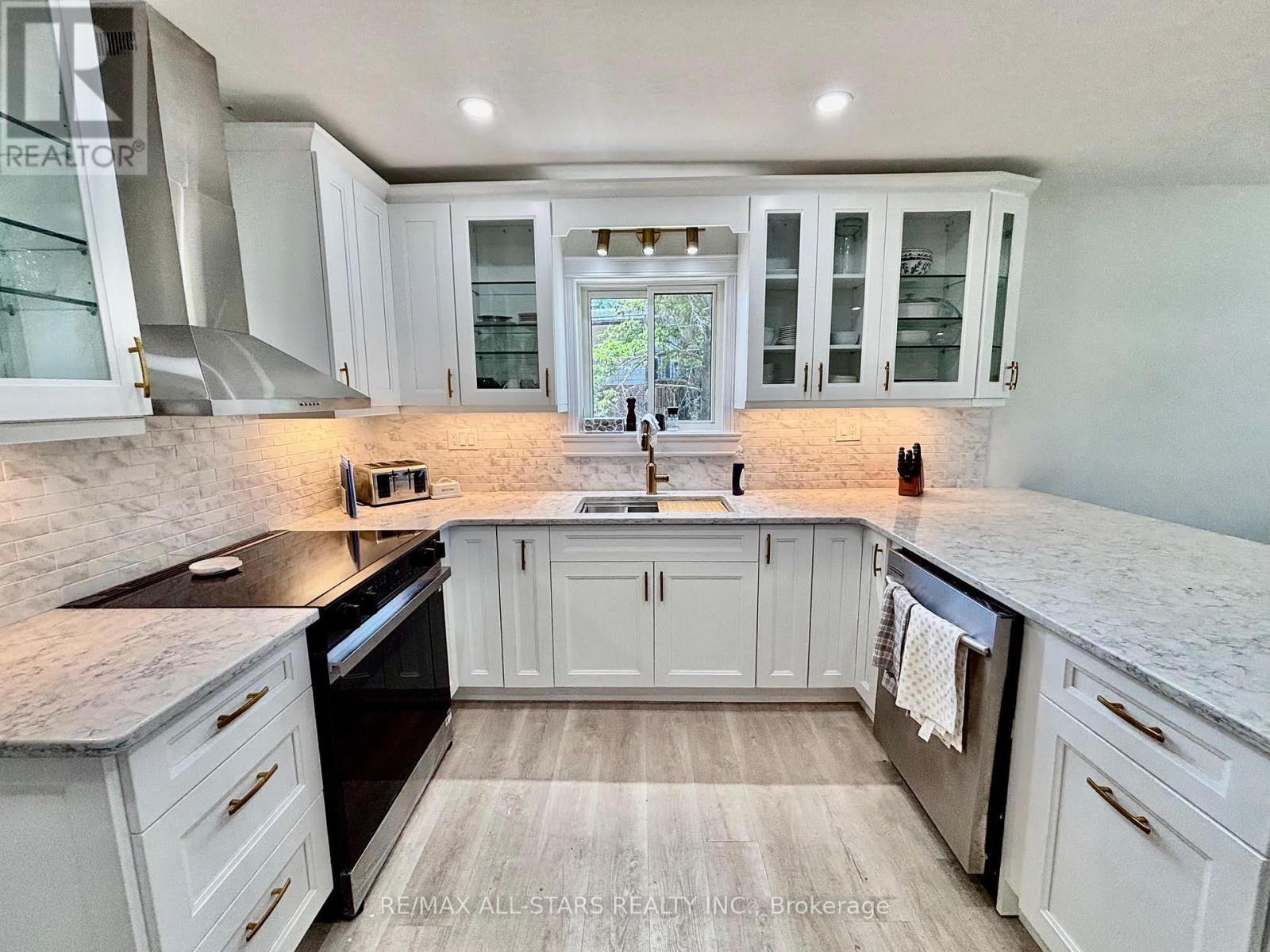 83 Kenedon Drive, Kawartha Lakes (Omemee), Ontario  K0L 2W0 - Photo 4 - X12305569