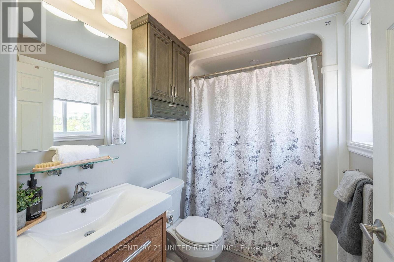 102 King Street W, Kawartha Lakes (Emily), Ontario  K0L 2W0 - Photo 11 - X12305809