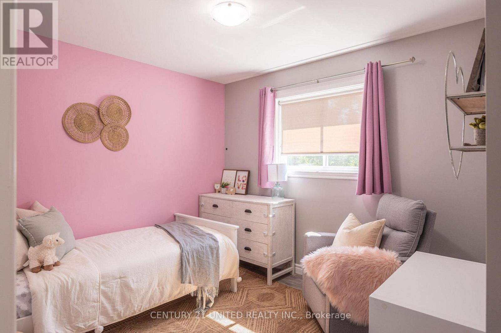 102 King Street W, Kawartha Lakes (Emily), Ontario  K0L 2W0 - Photo 7 - X12305809