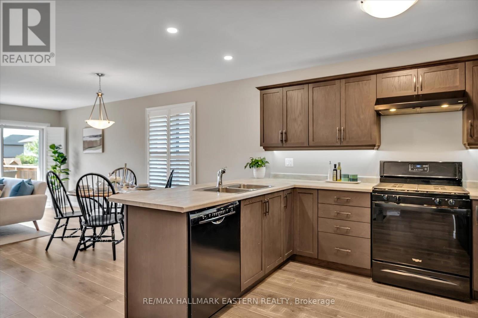 82 Darrell Drain Crescent, Asphodel-Norwood (Norwood), Ontario  K0L 2V0 - Photo 5 - X12305953