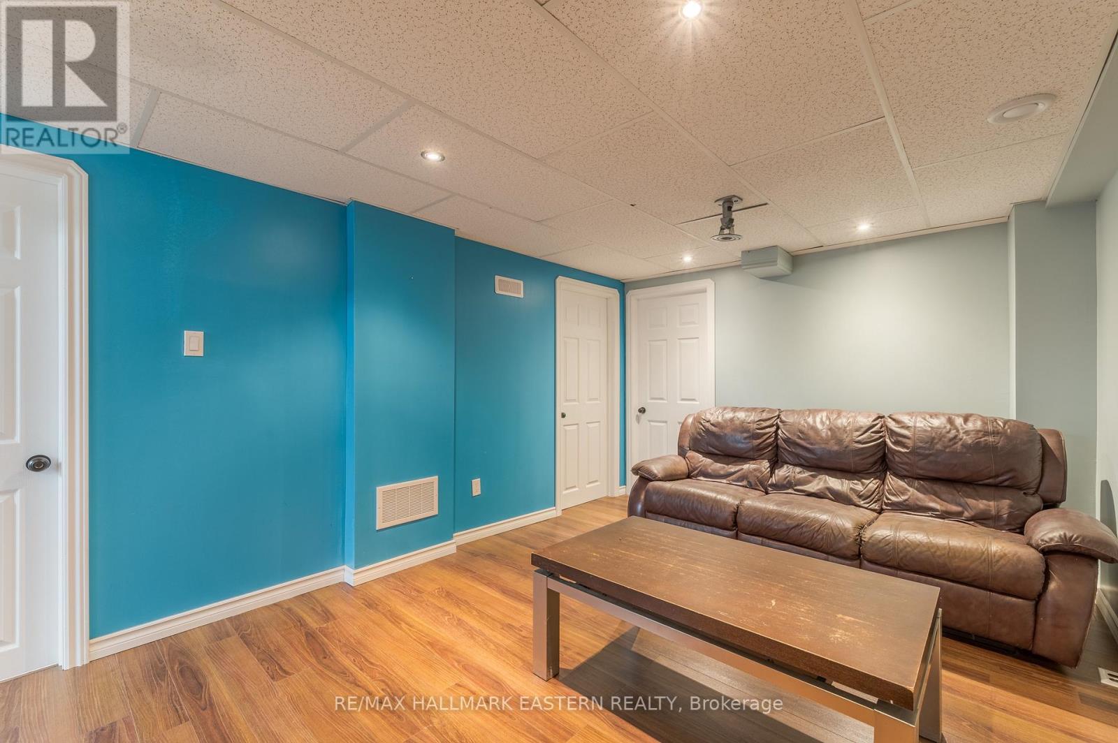 677 Armour Road, Peterborough East (Central), Ontario  K9H 1Z5 - Photo 27 - X12306711