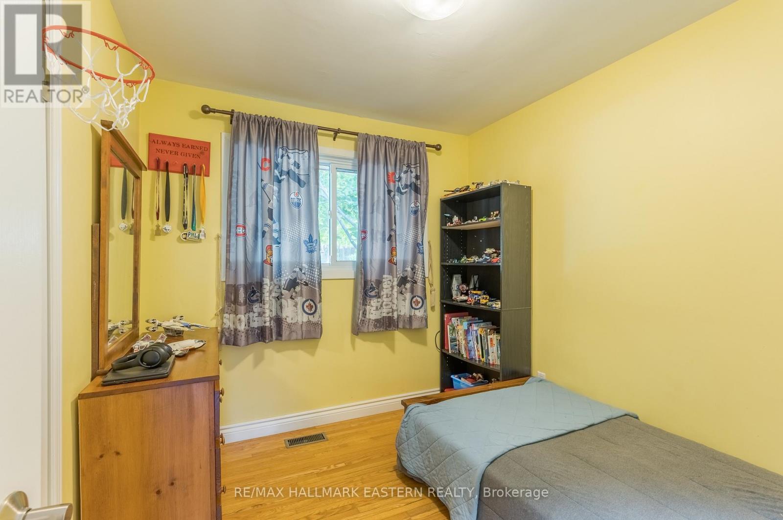 968 Smith Court, Selwyn, Ontario  K0L 1H0 - Photo 32 - X12306734