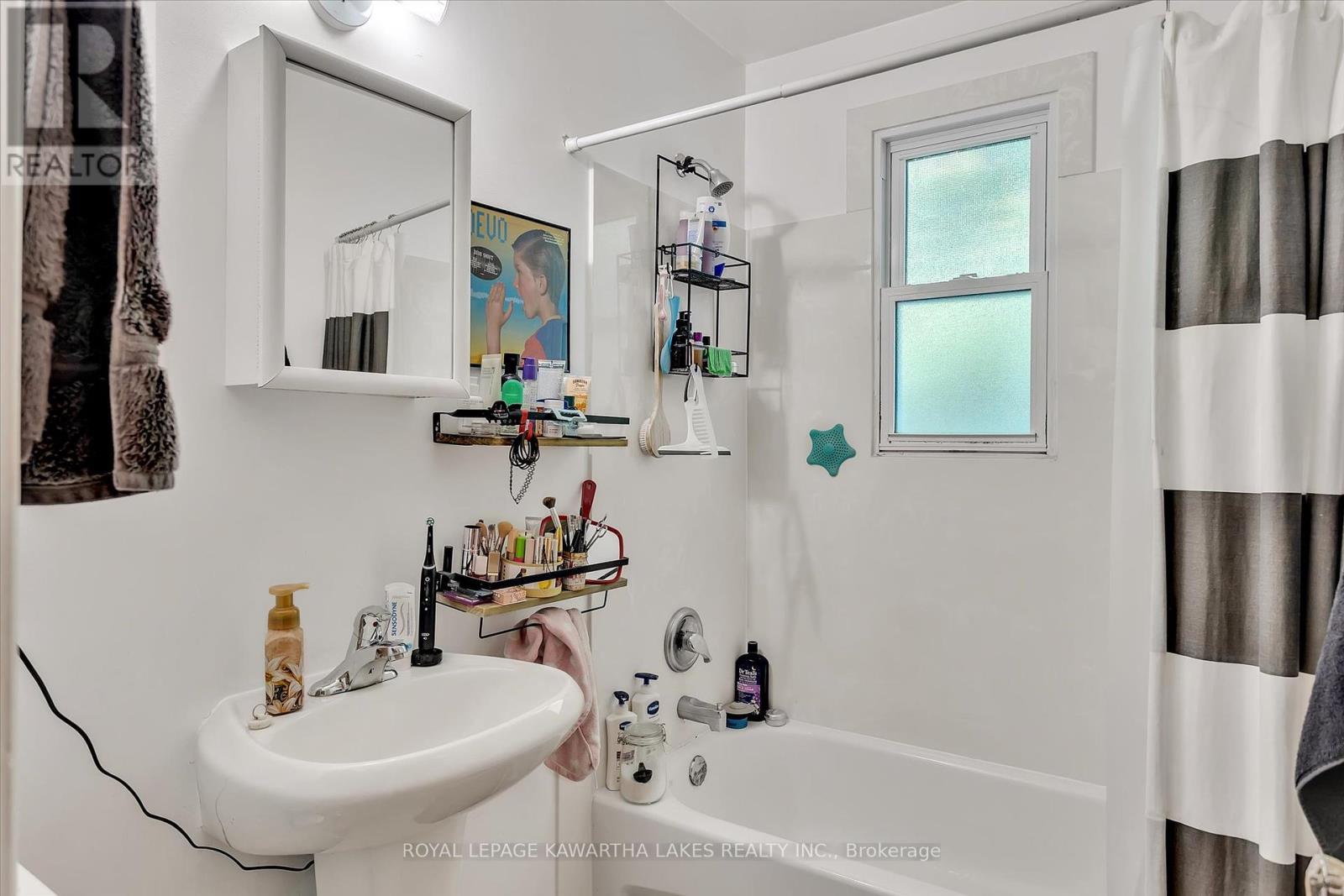 455 Cordach Crescent, Peterborough Central (North), Ontario  K9H 3A4 - Photo 29 - X12306759