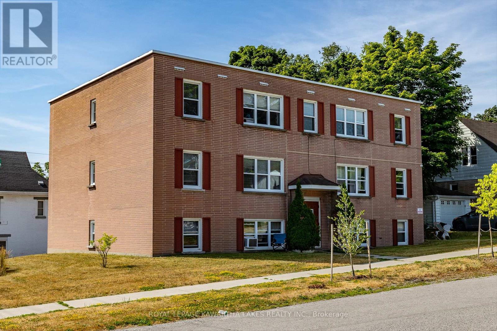 455 Cordach Crescent, Peterborough Central (North), Ontario  K9H 3A4 - Photo 3 - X12306759