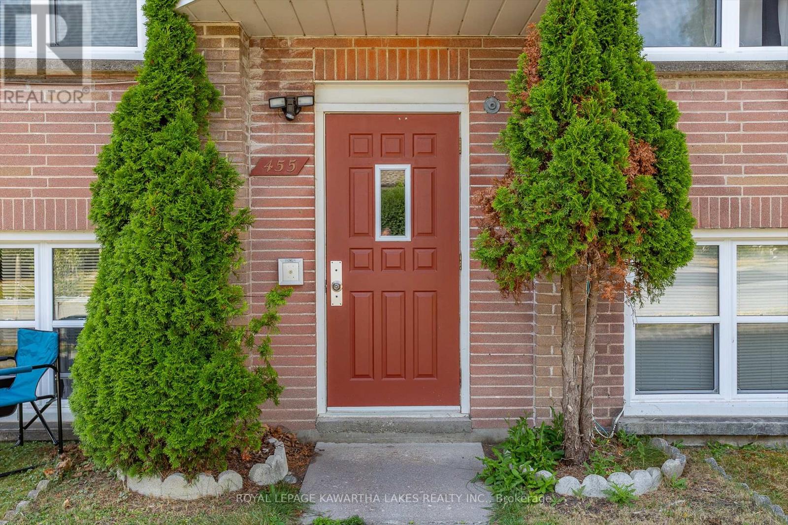 455 Cordach Crescent, Peterborough Central (North), Ontario  K9H 3A4 - Photo 4 - X12306759
